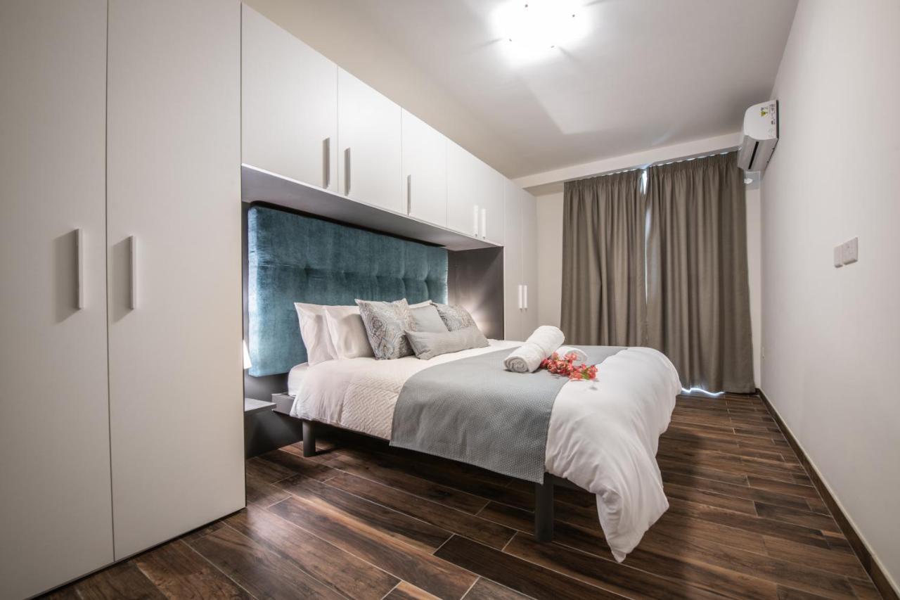 Electra Residence - Luxury Central Beachview Apartment Marsalforn Exterior photo